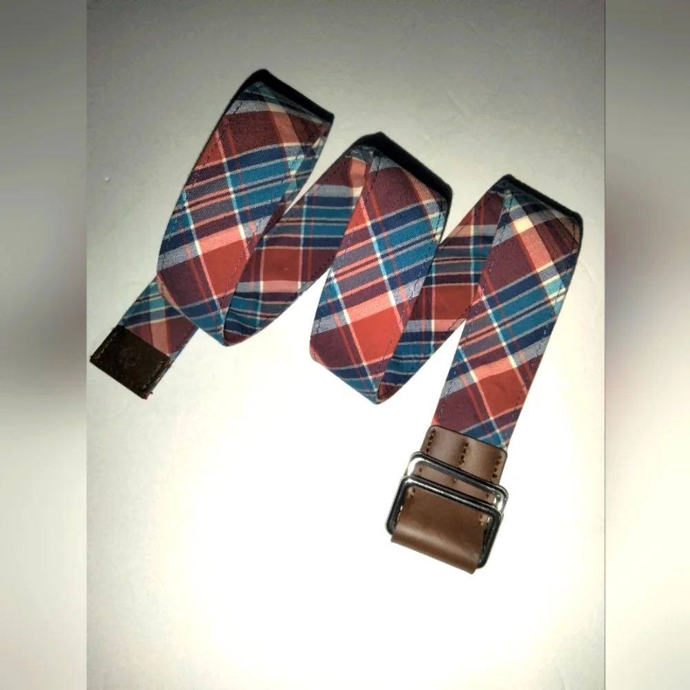 Brooks Brothers here details